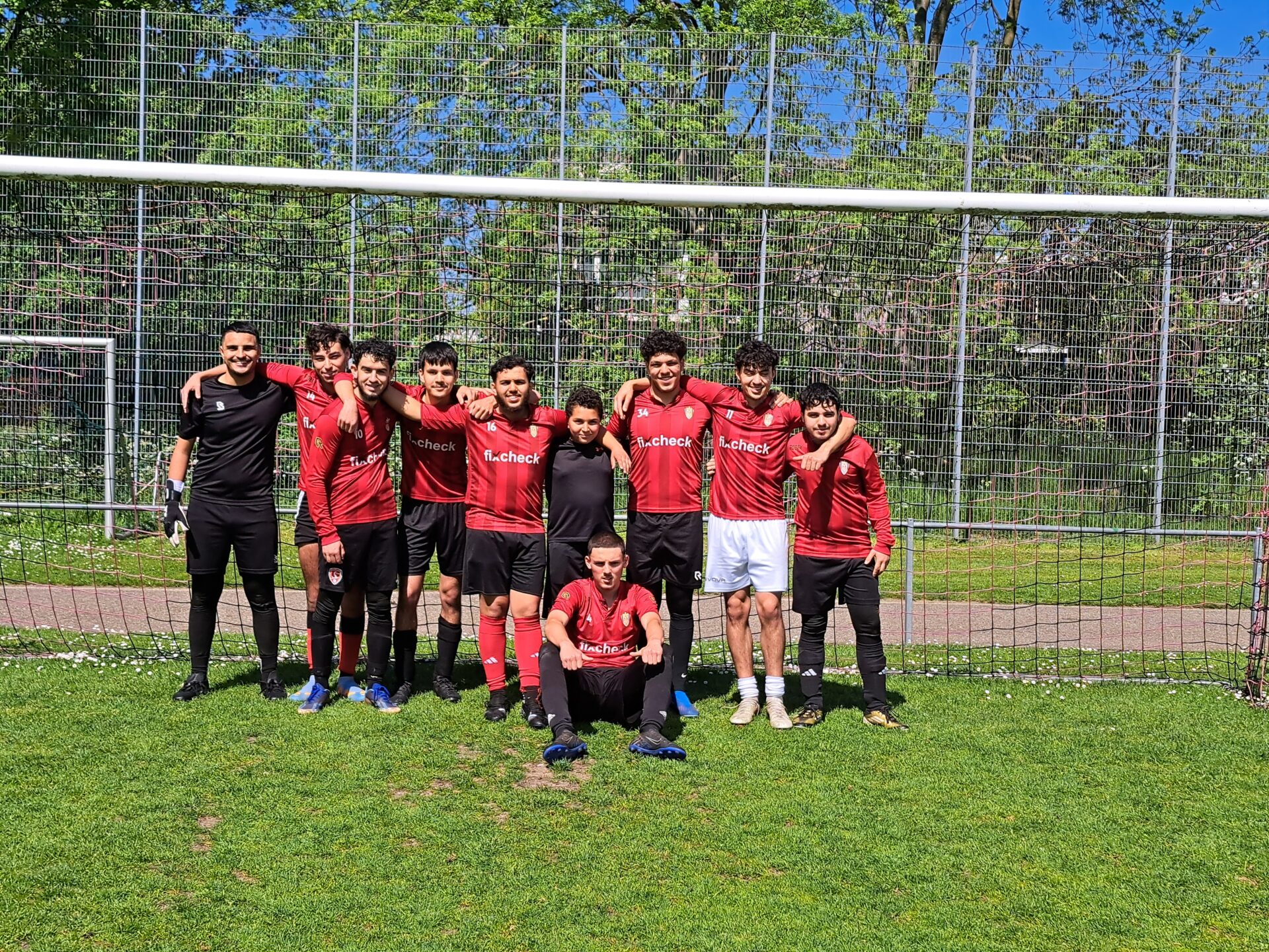 O.23 Besluit Competitie Met Overwinning Tegen Koploper